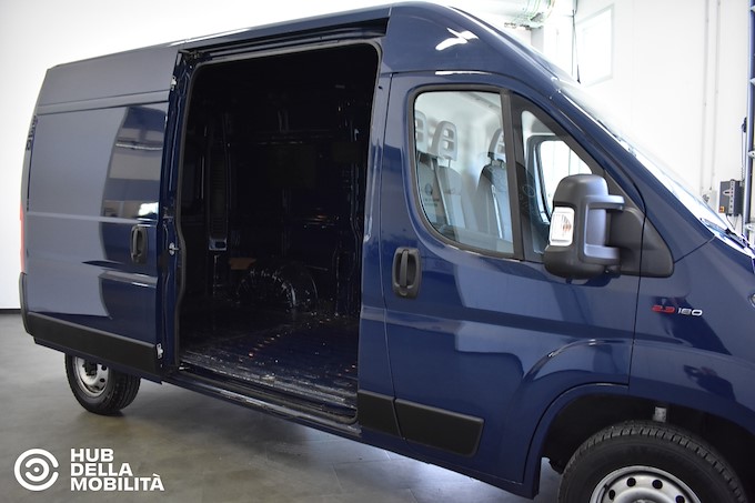 FIAT Ducato 33 2.3 MJT 180CV PM-TM Furgone